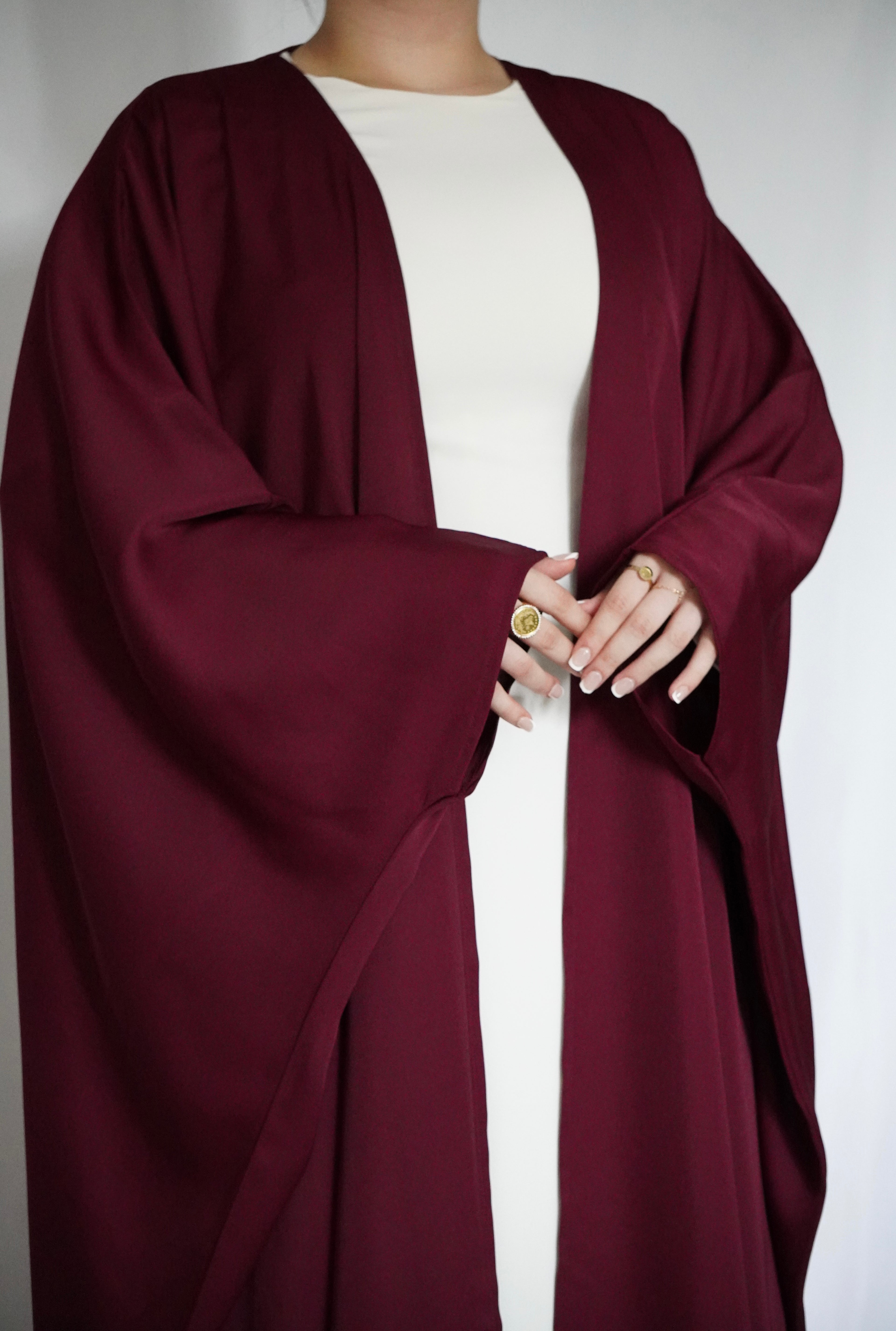 Bahrain Abaya - Burgundy