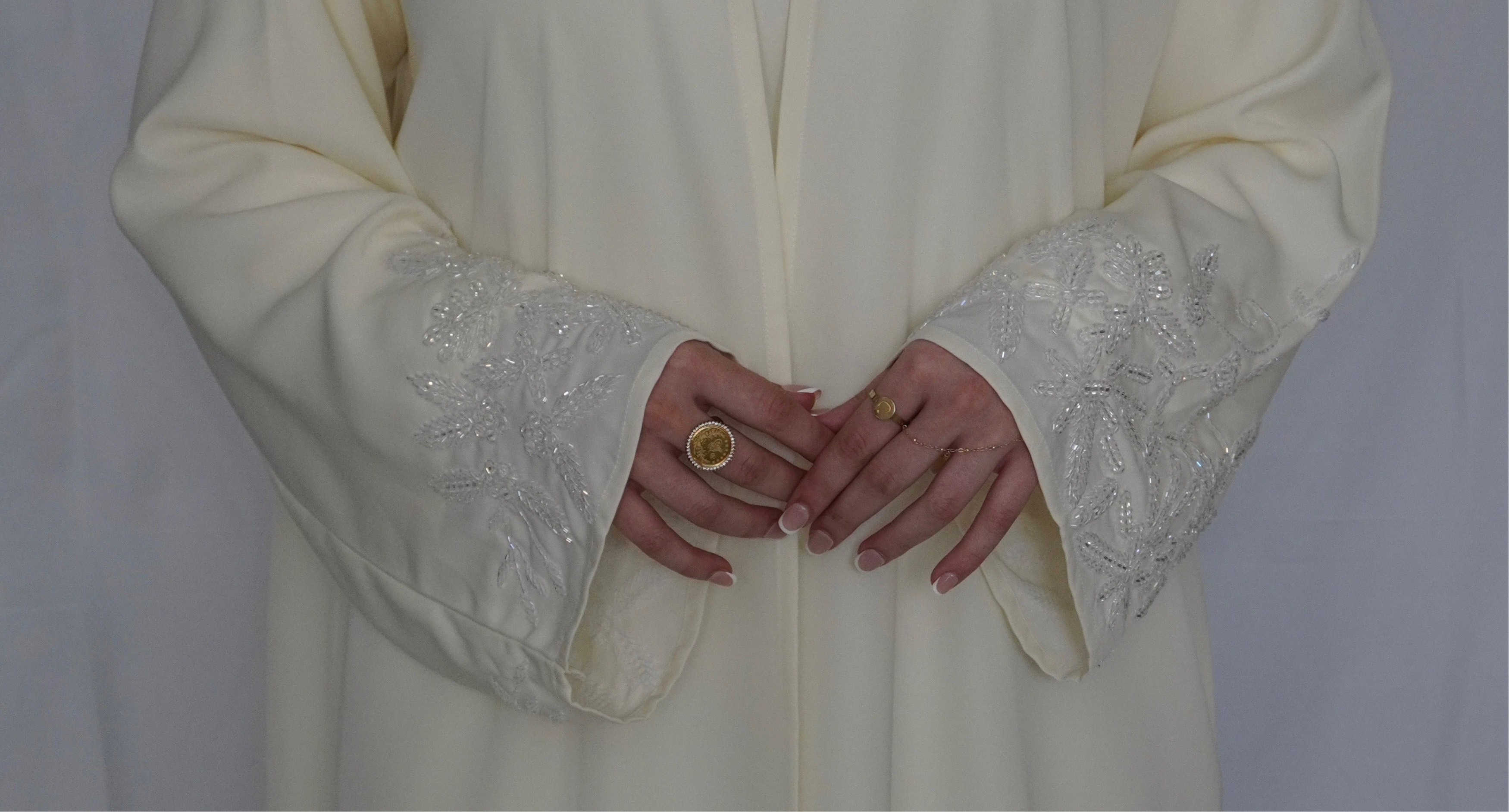 Noor Abaya - Cream