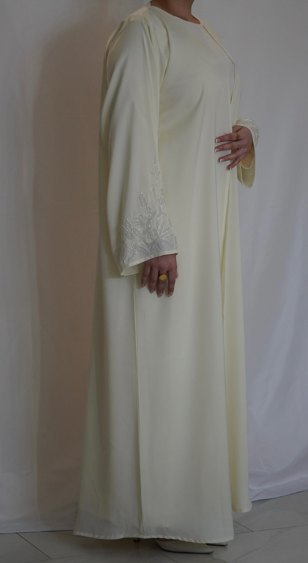 Noor Abaya - Cream